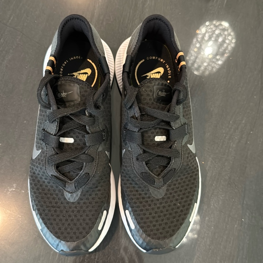 Nike Women’s Reposto Running Shoes - Women’s 8
